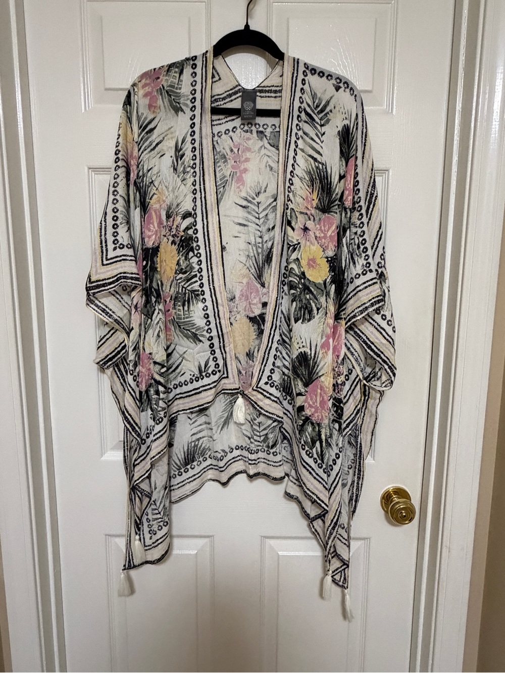 Vince Camuto Tropical Floral Kimono Cover Up Tassel One Size